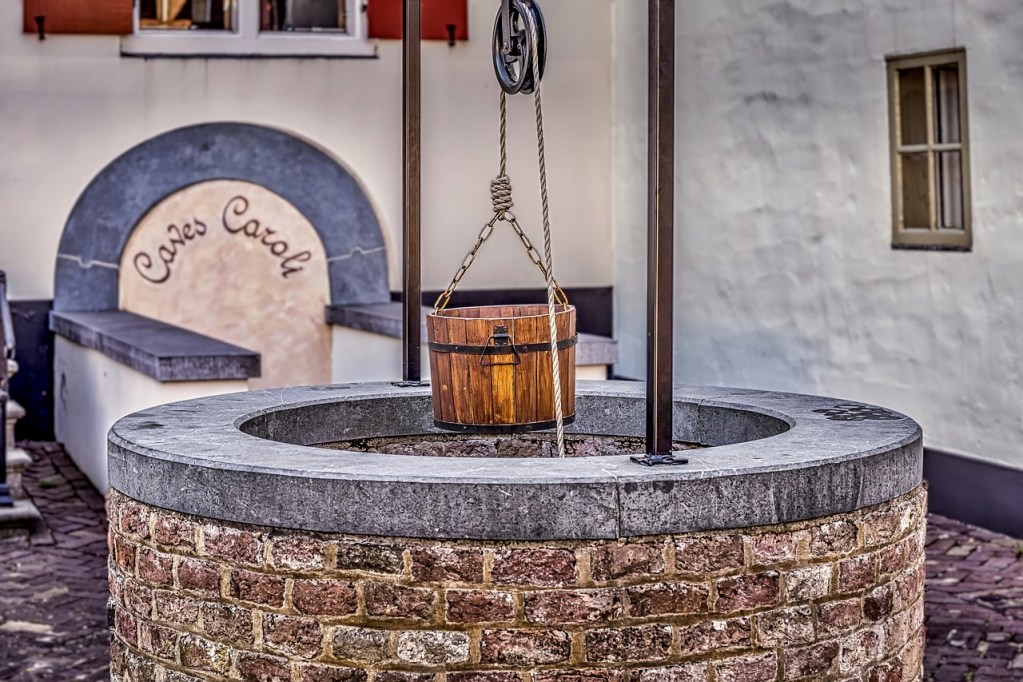 神明喜歡偷窺大腿　井神會不會被抓走？（圖／保庇）