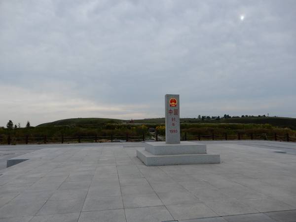 直擊／實走中俄邊境　見不到軍隊的黑山頭口岸
