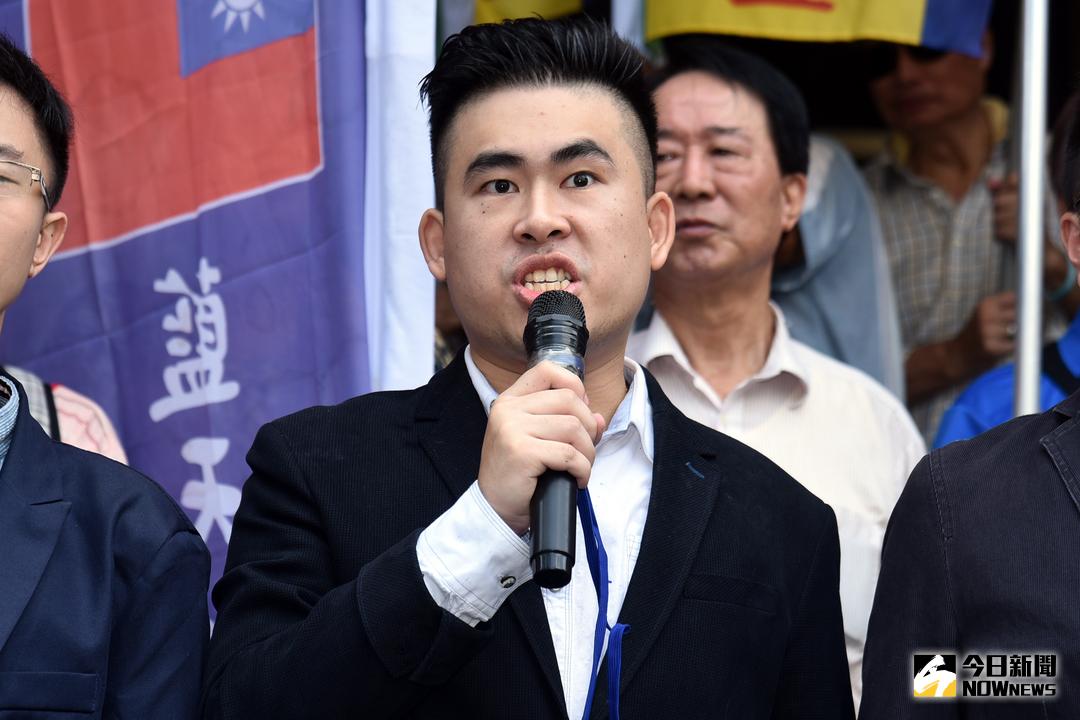 ▲新黨青年軍共諜案首開庭，王炳忠籲公開審判。（圖／記者林柏年攝，2018.7.24）