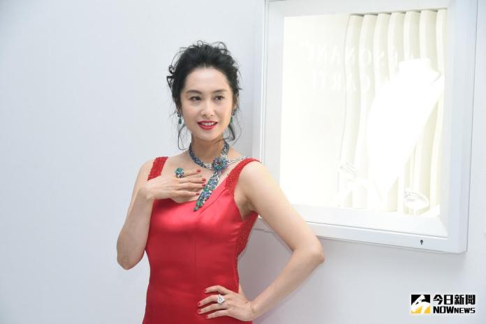 今日壽星／54歲朱茵愛周星馳3年無果！她為尪黃貫中燒光前任物品