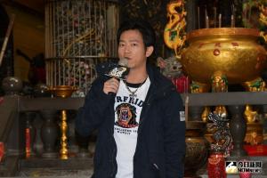 今日娛樂看點／顏正國驚傳肺腺癌病逝！安以軒頂素顏身形消瘦被拍
