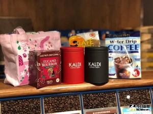 ▲日系商店大舉登台，包含在日本有超過 400 家門市的咖樂迪咖啡農場、連鎖的藥妝店松本清都將正式開幕。（圖／記者陳致宇攝 , 2018.08.31）