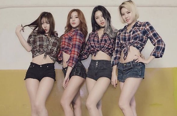 ▲南韓女團「Laysha」以性感舞風和火辣衣著走紅樂壇。（圖／翻攝Laysha IG , 2018.08.31）