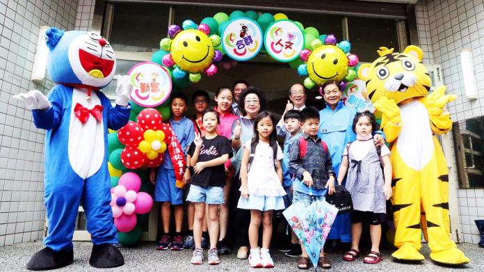 龍年小一新生今天入學　高雄市比去年增加4千6百名
