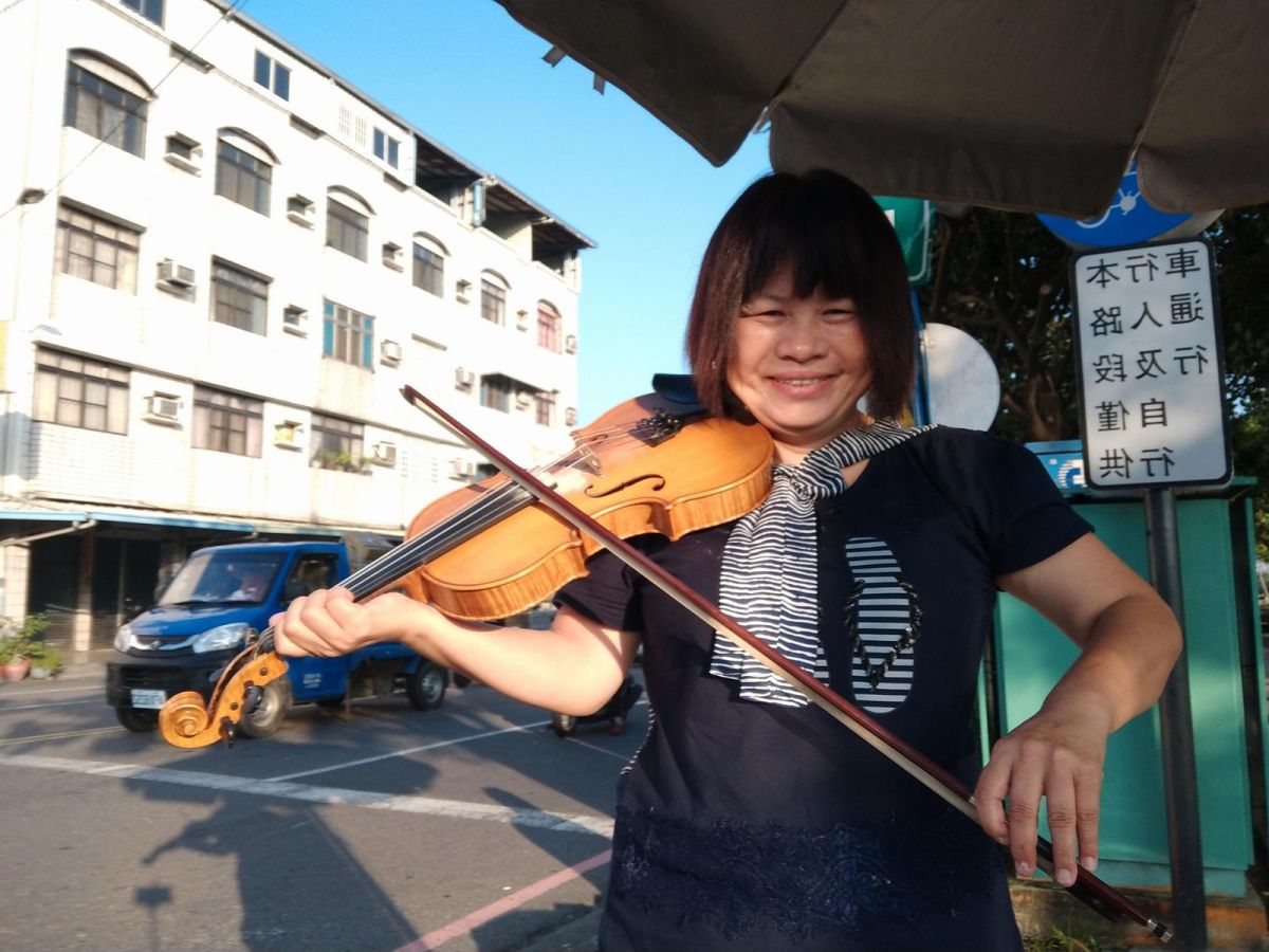 ▲屏東縣議員蔣月惠爆紅，她長期幫助的肢障團體「羅騰園」也引起民眾關注。（圖／翻攝自臉書粉專蔣月惠縣議員服務專區）