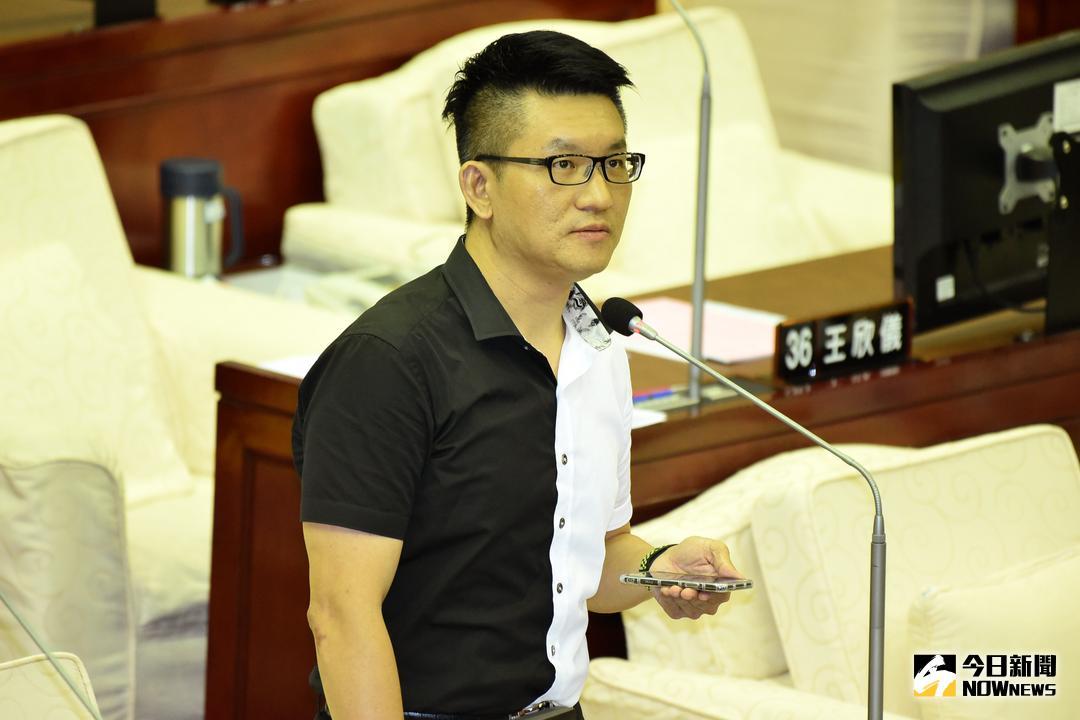 ▲台北市議員童仲彥在臉書發文，表示對「女權自助餐」已忍無可忍。（圖／記者林柏年攝，2018.7.30）