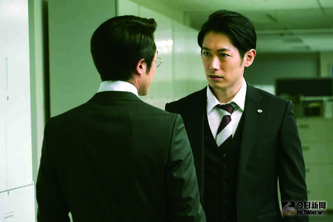 ▲《飛上天空的輪胎》講述貨車發生了輪胎脫落的事故，而發現是財團的陰謀。（圖／天馬行空 , 2018.8.1）