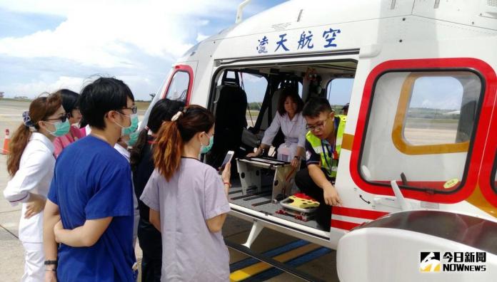 澎湖後送直升機流程演練　機組醫療人員磨合佳
