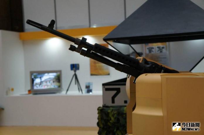 ▲軍備局205廠生產的T74排用機槍。（圖／記者呂炯昌攝 ）