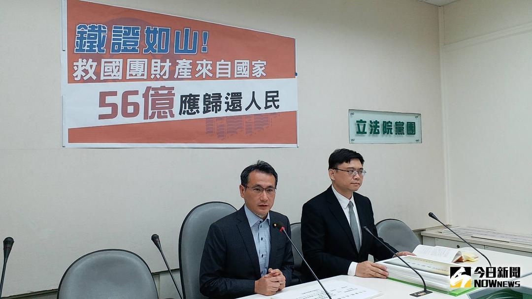 ▲民進黨立院黨團書記長鄭運鵬（左）8日表示，政黨法和政治獻金法規定非常明確，就是不准有中國資金，統促黨很明顯就是違法。（圖／邱明玉攝 , 2018.8.8）