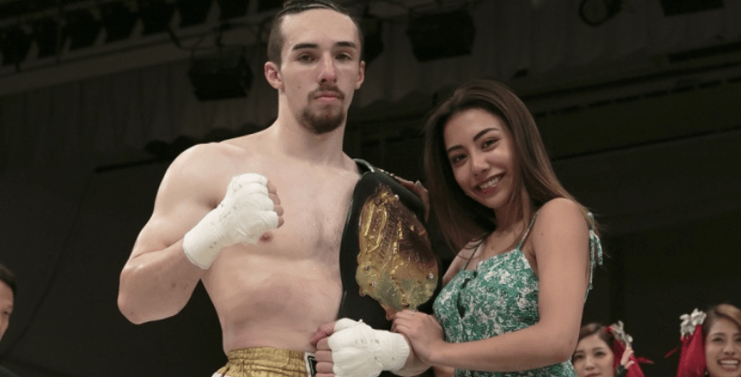 ▲AV女優松本芽依（右）情定自由搏擊冠軍木村實。（圖／翻攝一劍浣春秋部落格 , 2018.08.08）