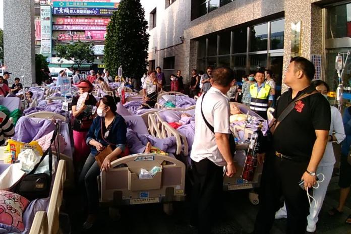 慟！台北醫院護理師急疏散病患　「救不回奶奶」惹淚崩
