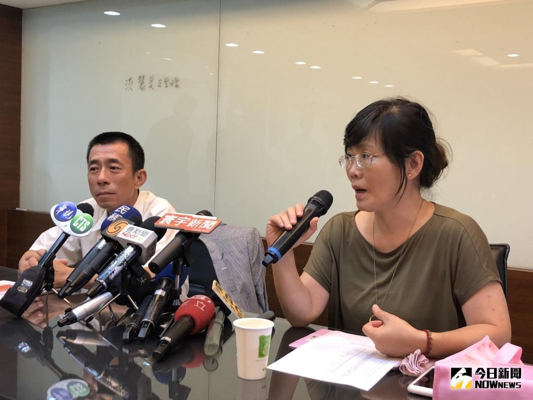 ▲台灣旅客在肯亞遭野生河馬攻擊又遇到車禍，鶴悠旅行社經理洪慧美強調，野生河馬攻擊事件國際上相當罕見，造成意外也十分遺憾。（圖／記者陳致宇攝 , 2018.08.13）