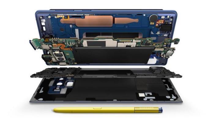 ▲三星 Galaxy Note 9 被稱為外型上與前一代 Note 8 無異，經拆機後可發現其硬體設計細節多有優化。（圖／翻攝 三星官網）