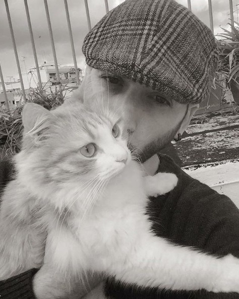 DJ Ethan Leo有一隻可愛的橘白貓主子，他非常疼愛，經常在IG上曬貓。