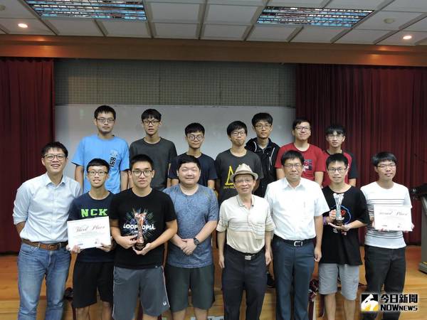 成大工科大一生隊伍　勇奪HPC-AI競賽亞季軍
