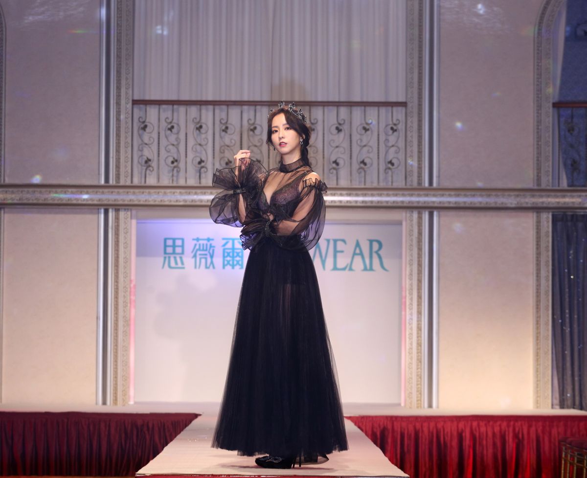 周曉涵擁有D奶好身材。（圖／典十成金提供，2018.09.06）