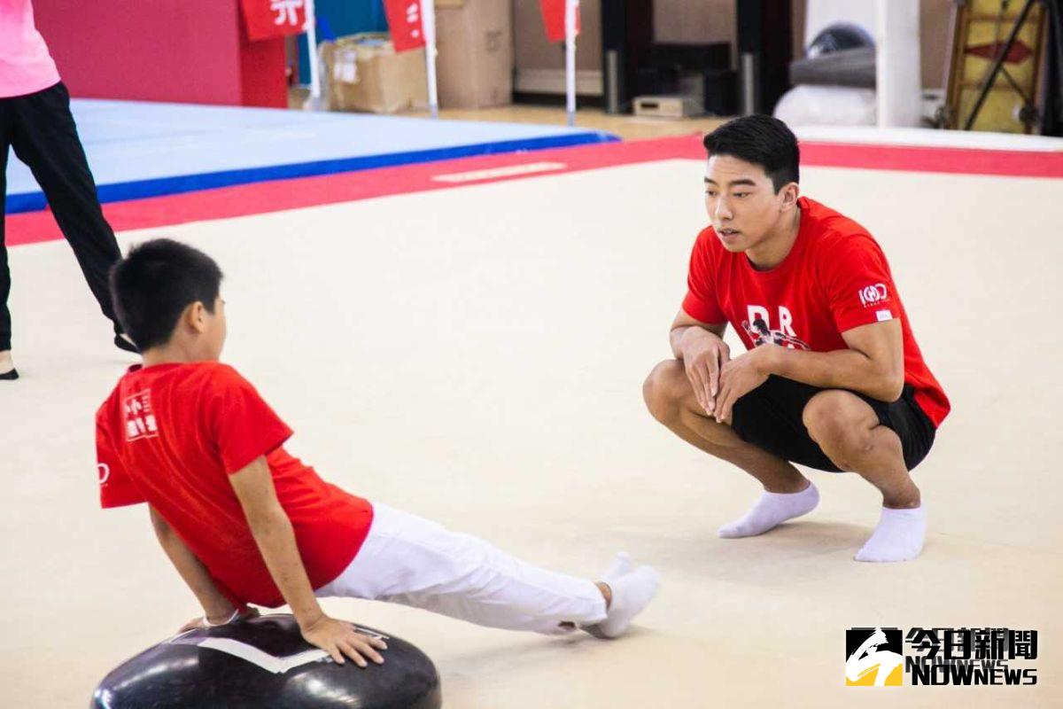 黃克強擔任體操營一日教練（圖／主辦單位提供）