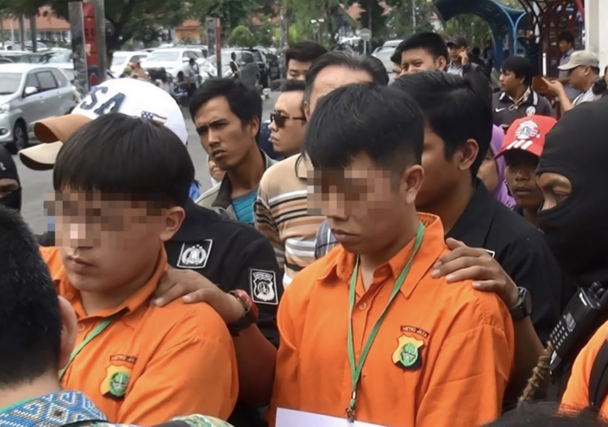 ▲印尼去年破獲一公噸安非他命走私案，這 8 人先是遭雅加達地方法院判處死刑，提起上訴後遭高等法院駁回，維持死刑原判。（中央社資料照）