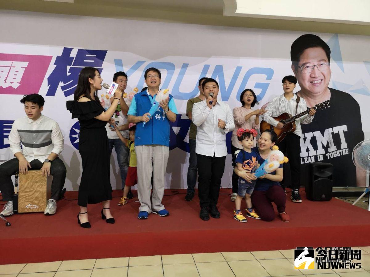 ▲新竹縣長候選人楊文科(左二)公布競選主題歌與文化政策。（圖／記者誾宣震攝，2018.09.10）
