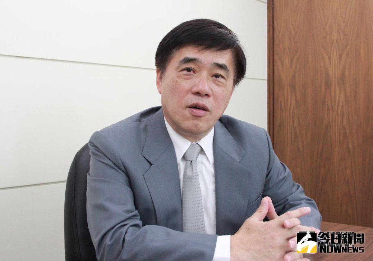 ▲國民黨副主席郝龍斌父親郝柏村日前才在圓山飯店舉辦百歲大壽，然而郝柏村妻子郭婉華卻在壽宴後過世。（圖／資料照）