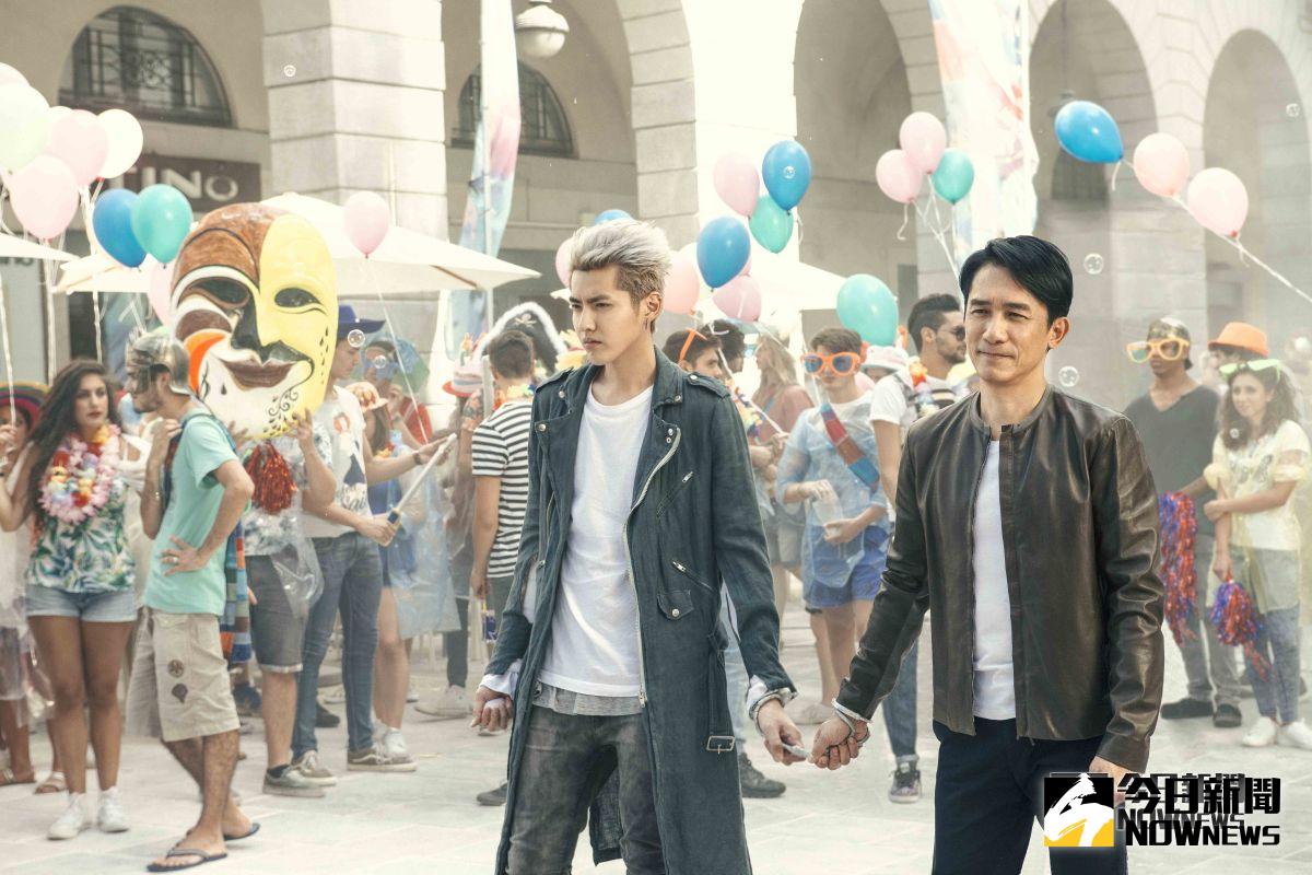 ▲吳亦凡（左）的大長腿可以在《歐洲攻略》看個夠。（圖／華映，2018.09.12）