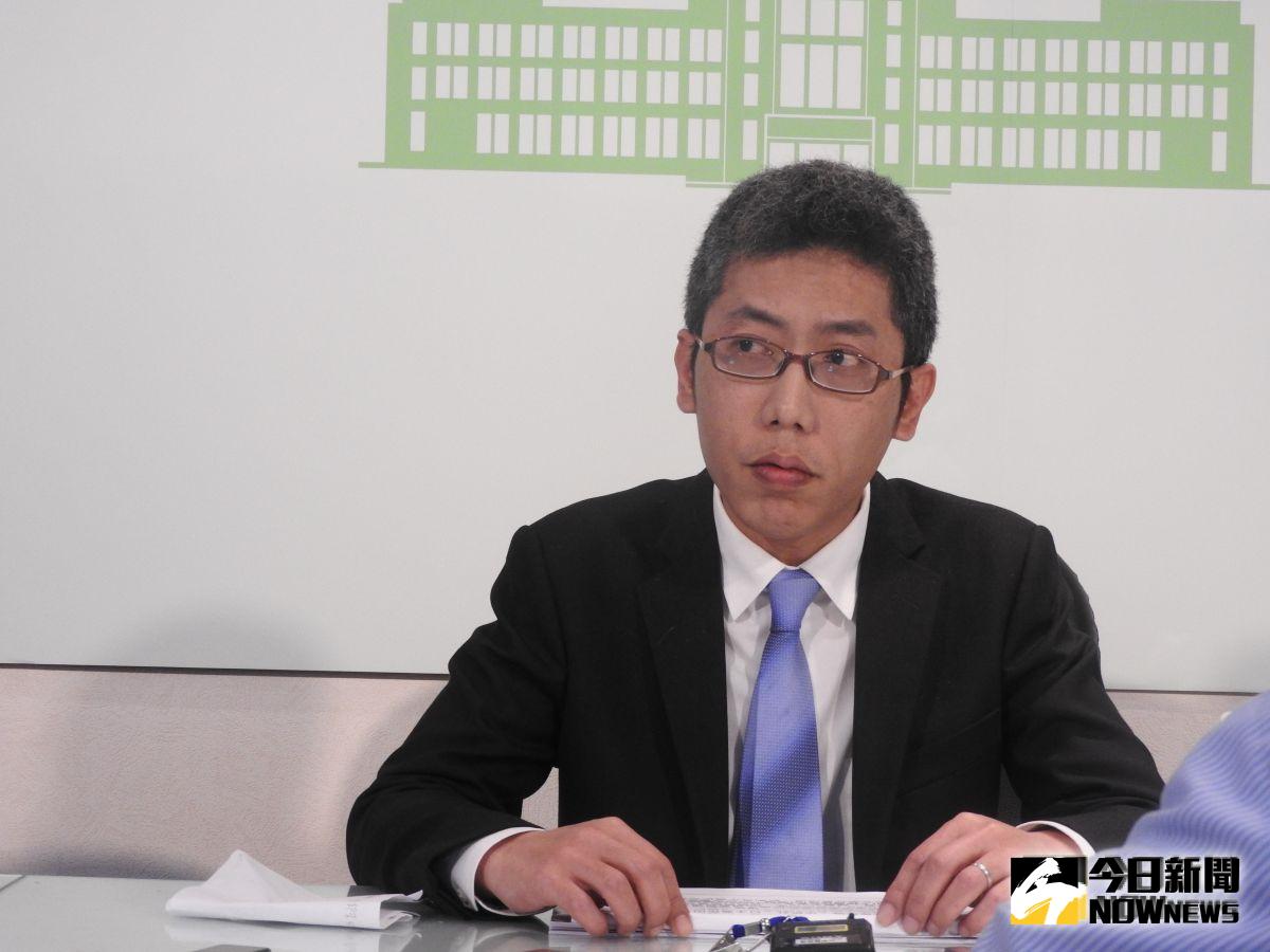 ▲前總統府發言人丁允恭爆出嚴重醜聞。前女友指控，其在高雄市新聞局任職期間，感情關係複雜。（圖／資料圖／NOWnews）