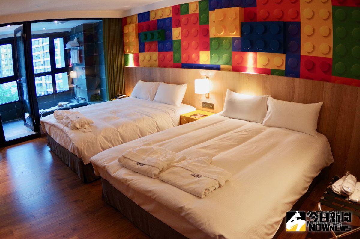 ▲飯店打造 11 間為限量的積木主題客房。（圖／記者陳致宇攝）