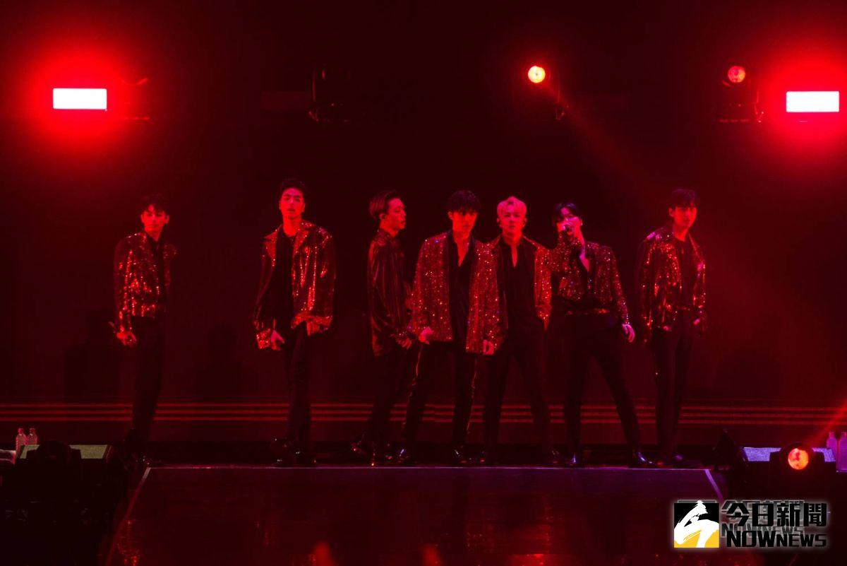 ▲iKON演唱會上失言，把台粉叫成中國粉絲。（圖／Live Nation Taiwan, 2018.9.22）
