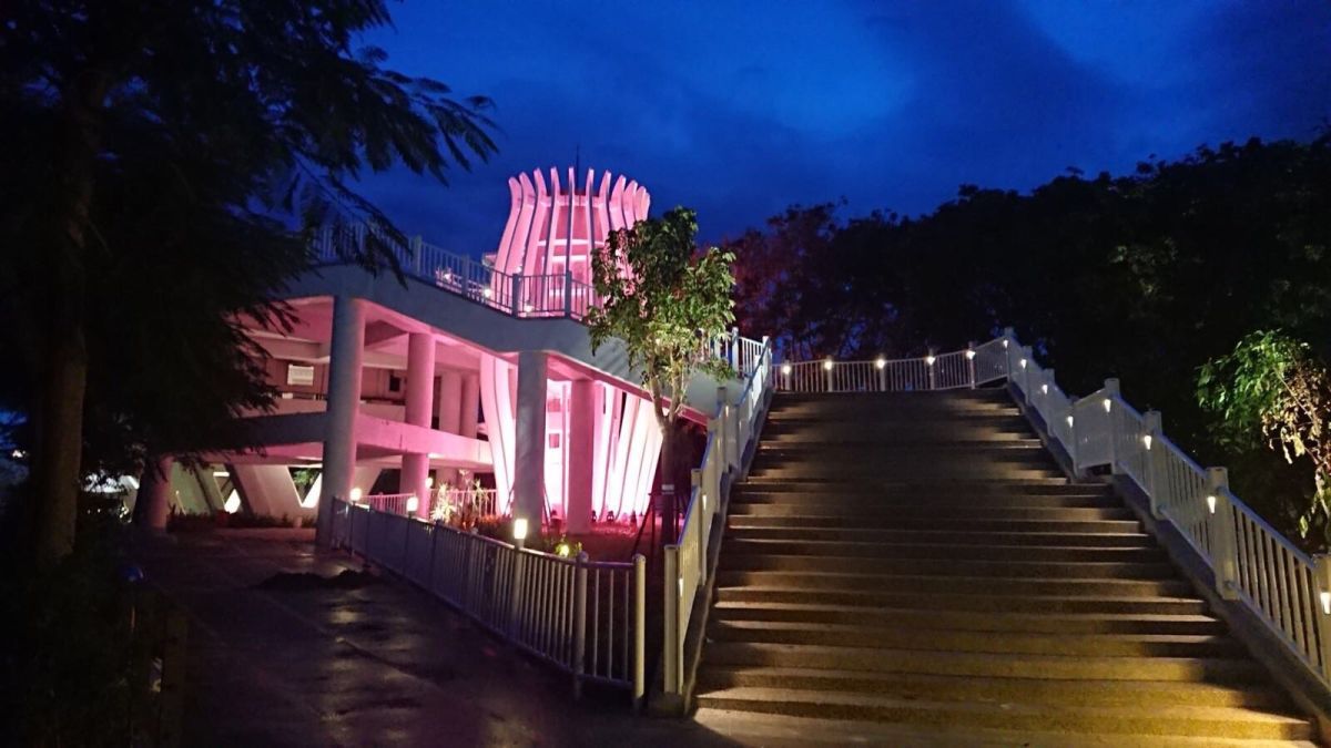 ▲后里園區「花舞館」先行試燈(圖／建設局提供2018.9.23)