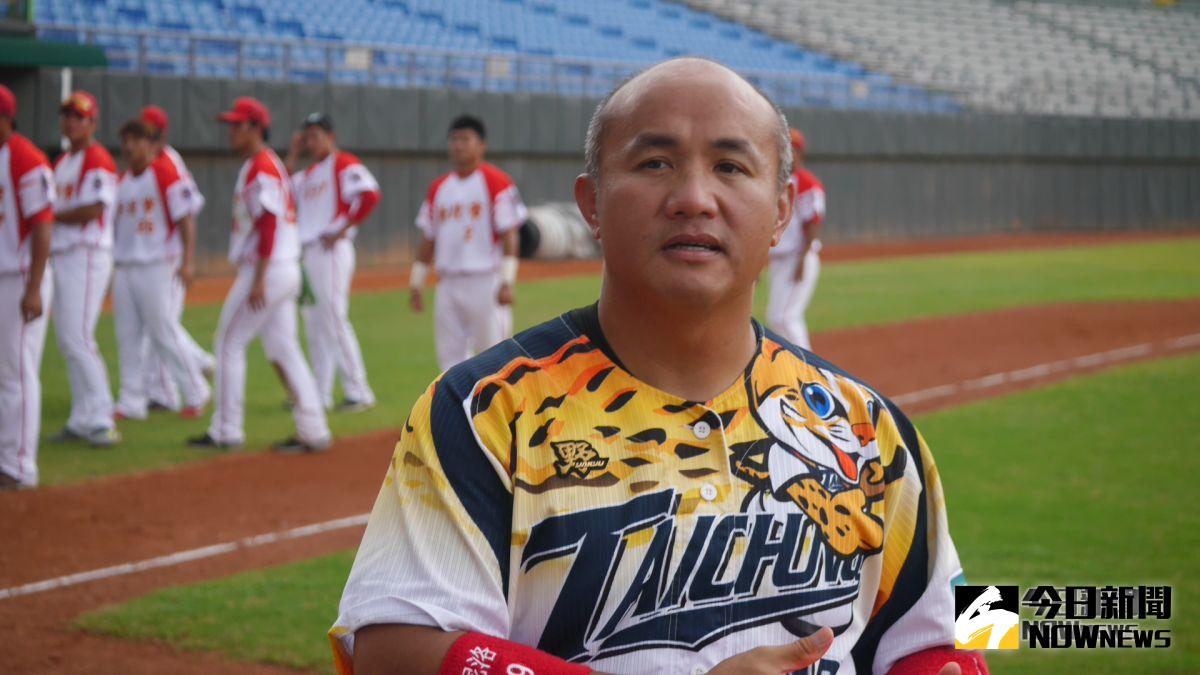 張泰山正式引退（吳政紘攝）