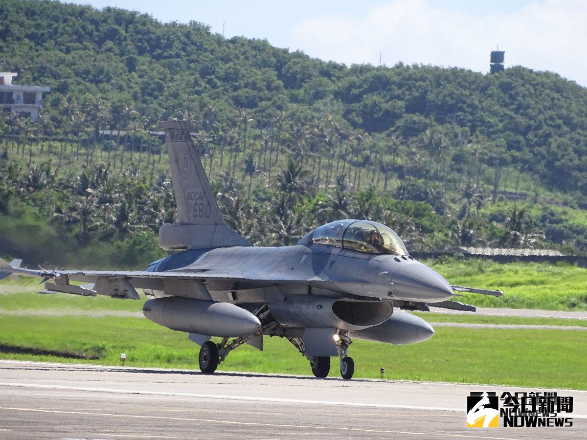 ▲美國是台灣主要武器來源國，圖為空軍F-16B型戰機。（圖／記者呂烱昌攝）