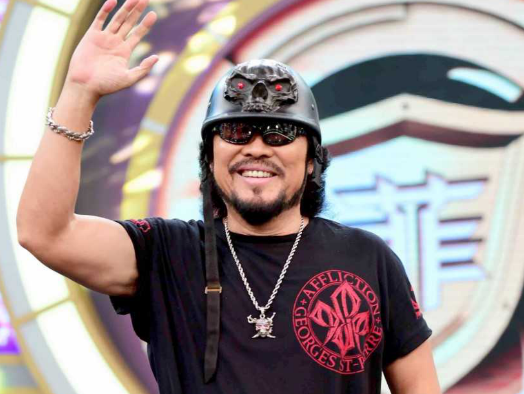 ▲張菲主持《綜藝菲常讚》。（圖／華視提供，2018.09.25）