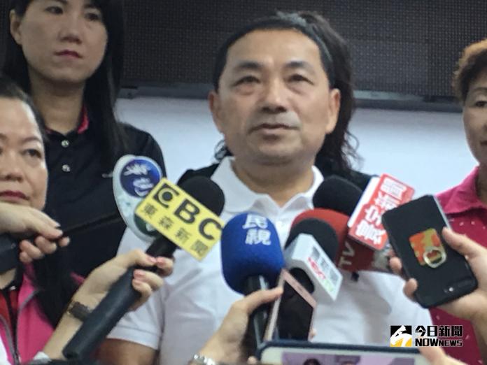 ▲侯友宜認為，選舉民調是參考用，但像反對蓋深澳燃煤電廠的重大公共民生議題民調，已從56％上升到77％，這才是大家要關心的。（圖／陳志仁攝，2018.09.25）