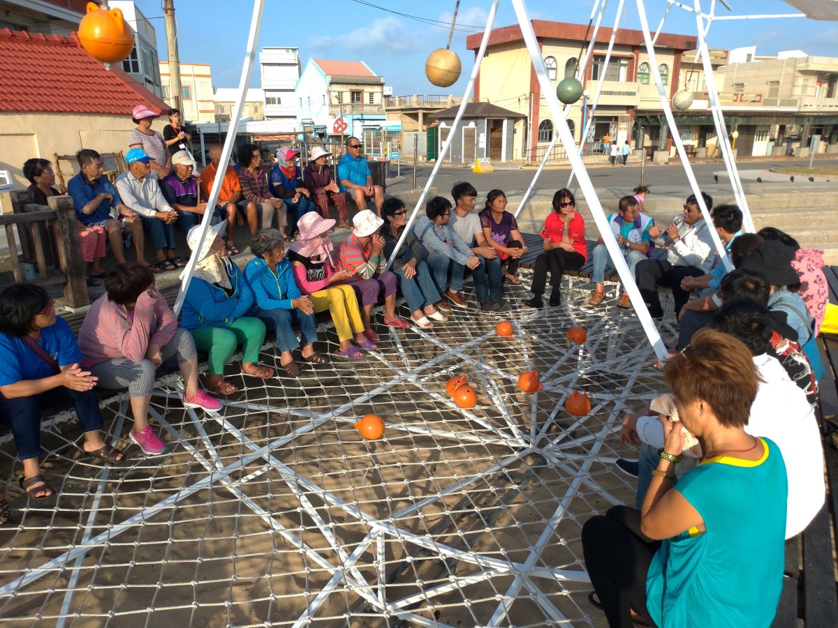 ▲澎湖海風饗宴開幕典禮由官員策展人與村民參加對談場面冷清（圖／記者張塵攝 , 2018.09.227）