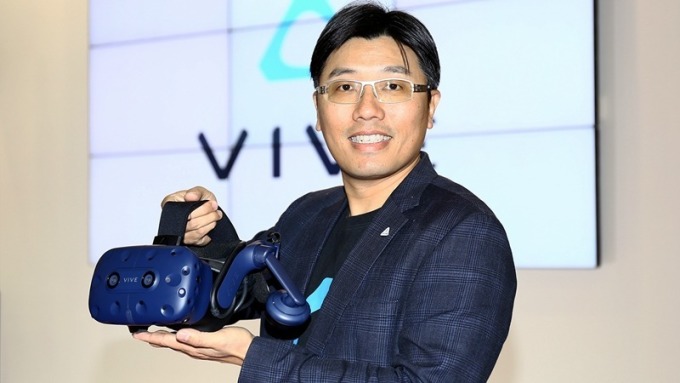 ▲ 宏達電虛擬實境產品與策略副總鮑永哲指出以多角發展布局VR。(資料照，圖：宏達電提供)