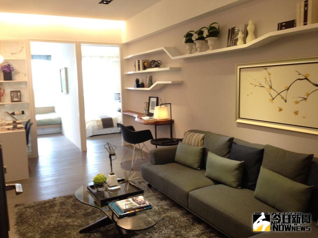 ▲買房不易，想要減輕房貸還款壓力，銀行建議可利用申請寬限期只繳利息或拉長貸款期間房貸寬限期。（圖／記者顏真真攝）