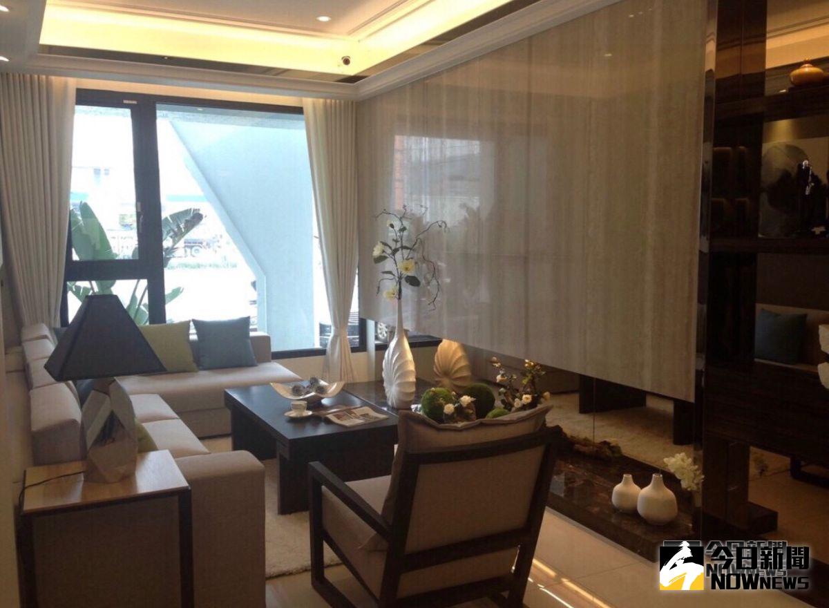 ▲根據最新調查結果顯示，今年央行降息後，51.8%的人有增加購屋或換屋意願，其中包括22%的民眾已有房，但仍想再買一間。（圖／NOWnews資料照）