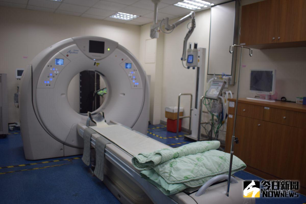 ▲早期肺癌幾乎沒有症狀，目前低劑量電腦斷層檢查已能有效偵測出1公分以下的病灶。（示意圖／NOWnews資料照片）