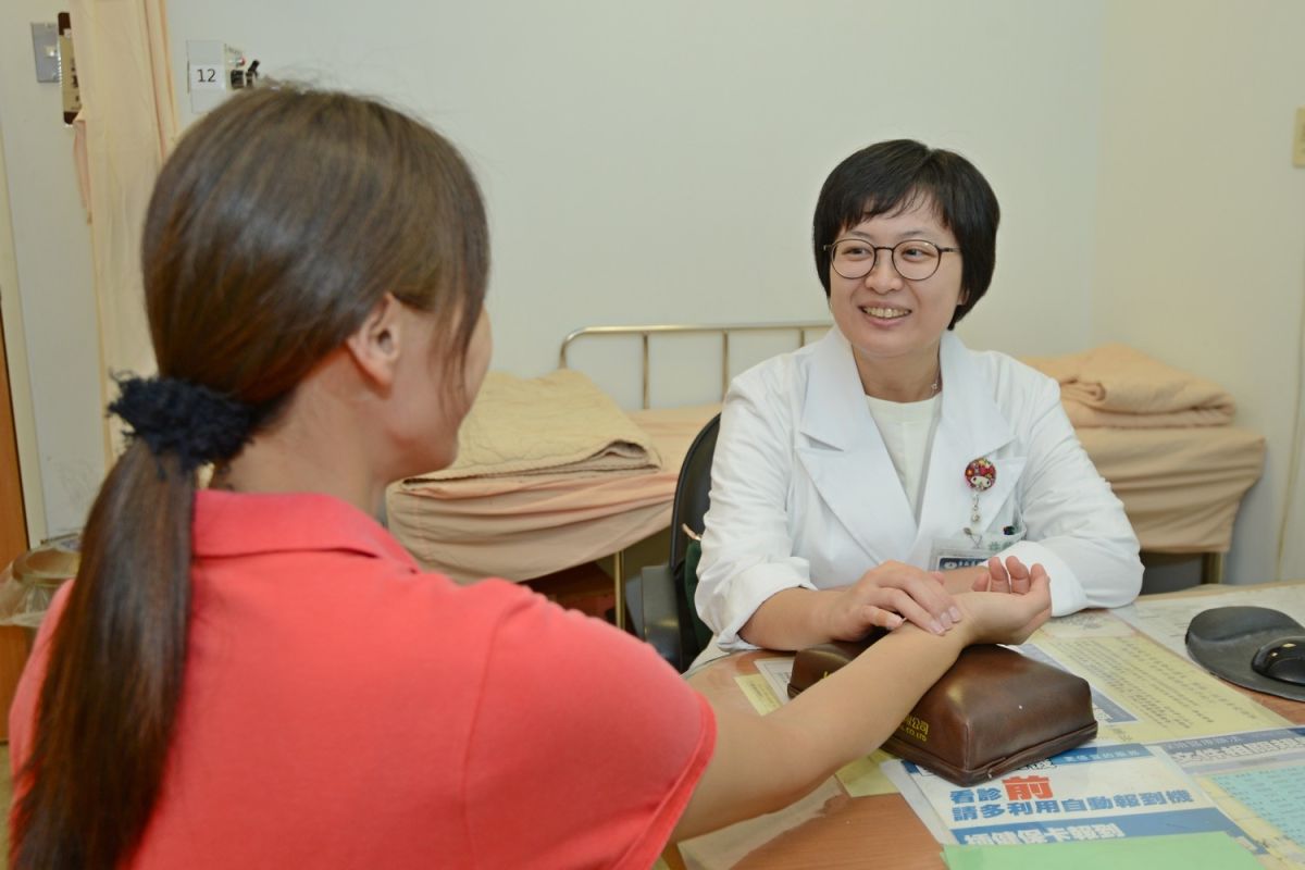 ▲根據壽險業公布的健康生活指數調查結果，台灣居亞太倒數第三，並擔心重大疾病醫療費負擔，超過31萬元就會產生嚴重經濟壓力。  （圖／台北慈濟醫院提供）