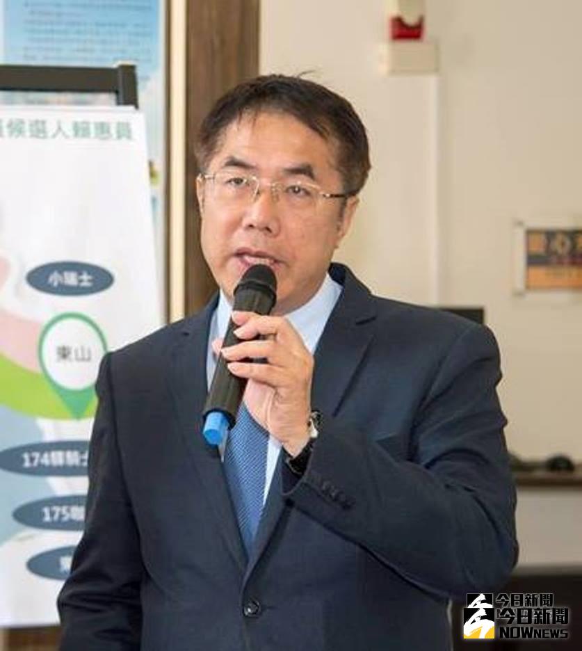 ▲黃偉哲表示，針對龍崎區歐欣掩埋場案，需務實負責，理性而審慎，回歸專業處理。(圖/記者陳聖璋翻攝)