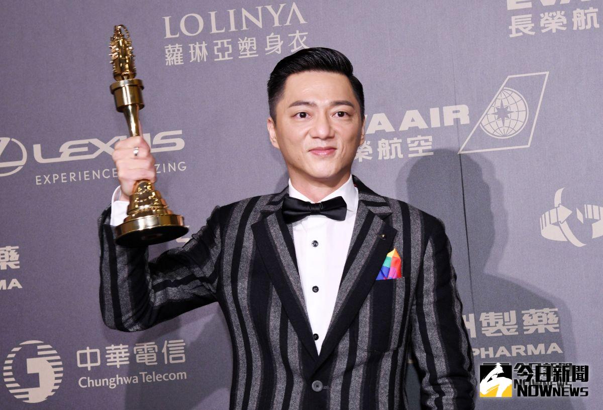  ▲藍葦華奪得「迷你劇集男主角獎」，喊話總統婚姻平權。（圖／NOWnews攝影中心, 2018.10.06）