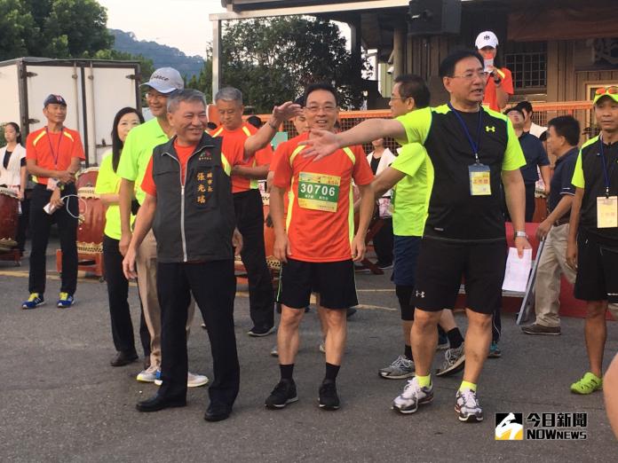 副市長張光瑤表示，曾參加過石岡馬拉松，稱讚路線行程很棒(圖／柳榮俊翻攝2018.10.7)