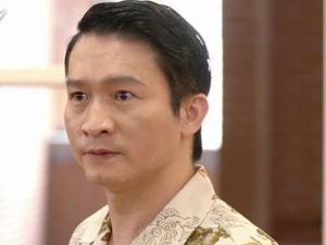 秦楊右眼突失明!爆罹「黑矇症」左眼視力剩0.025近乎全盲