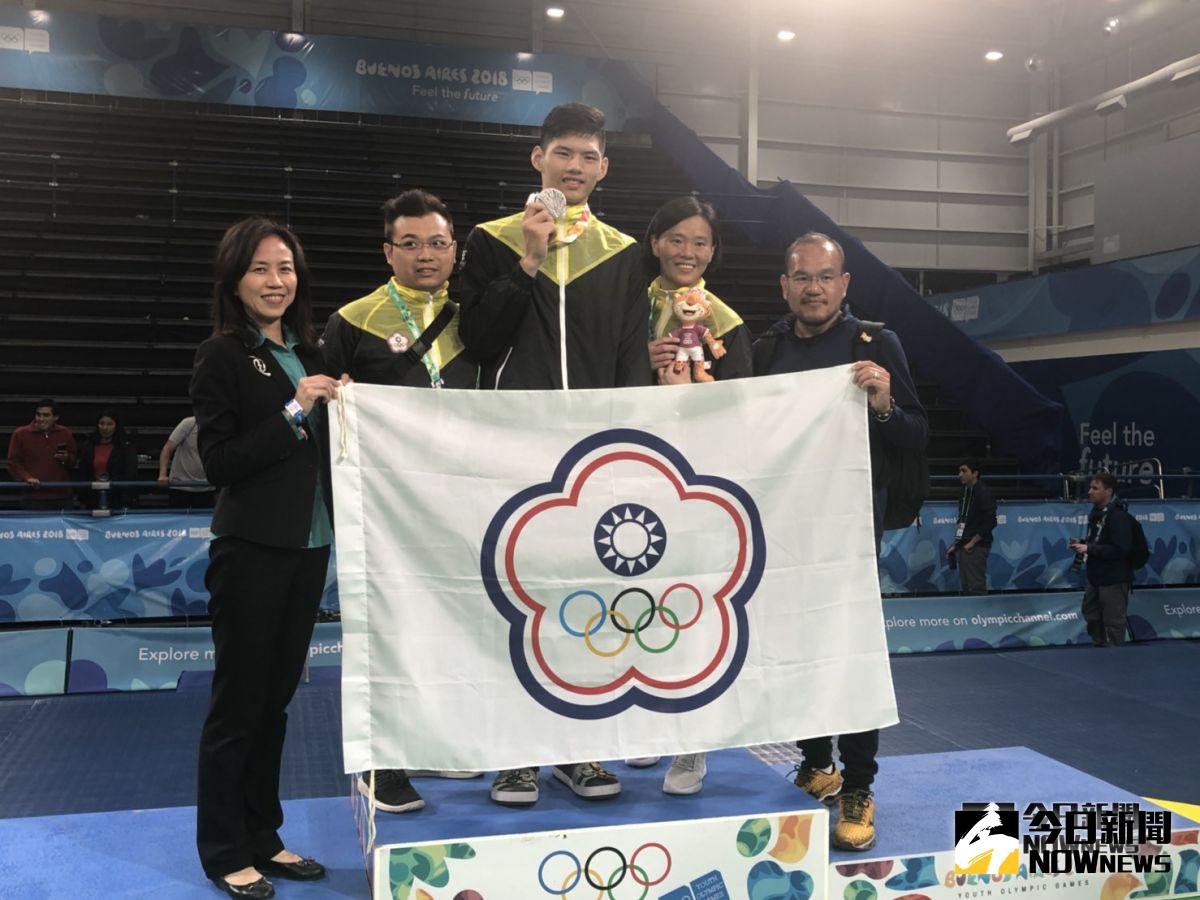 青奧李孟恩跆拳道奪銀。