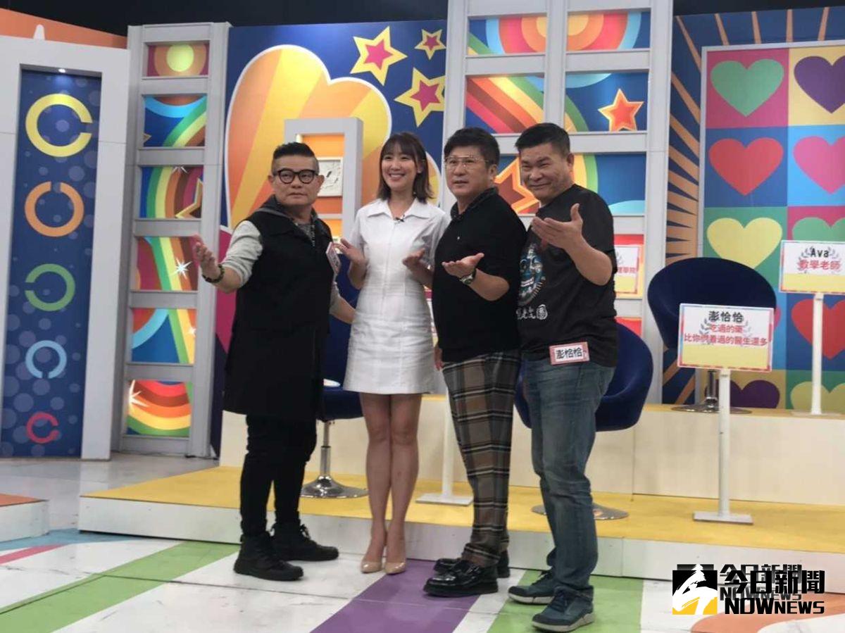 ▲胡瓜（右二）所主持的《醫師好辣》改版，邀來許效舜（左一）、澎恰恰（右一）擔任嘉賓。（圖／東森提供，2018.10.19）