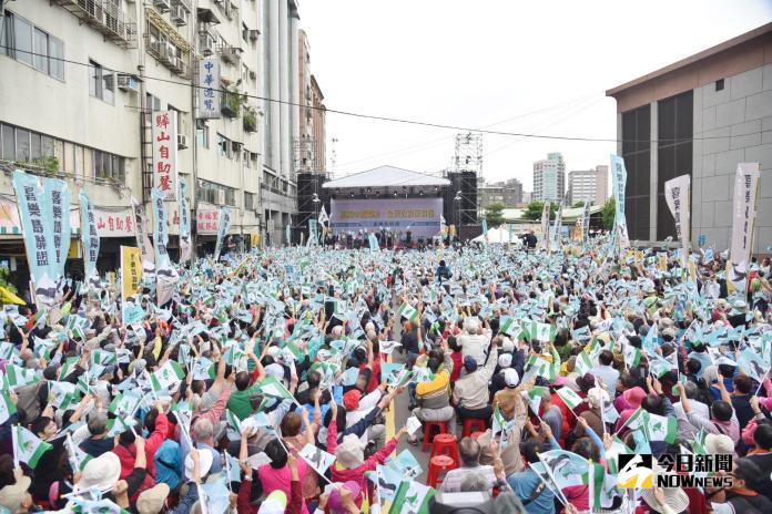 喜樂島舉辦「反併吞」活動　氣氛熱烈號稱逾十萬人
