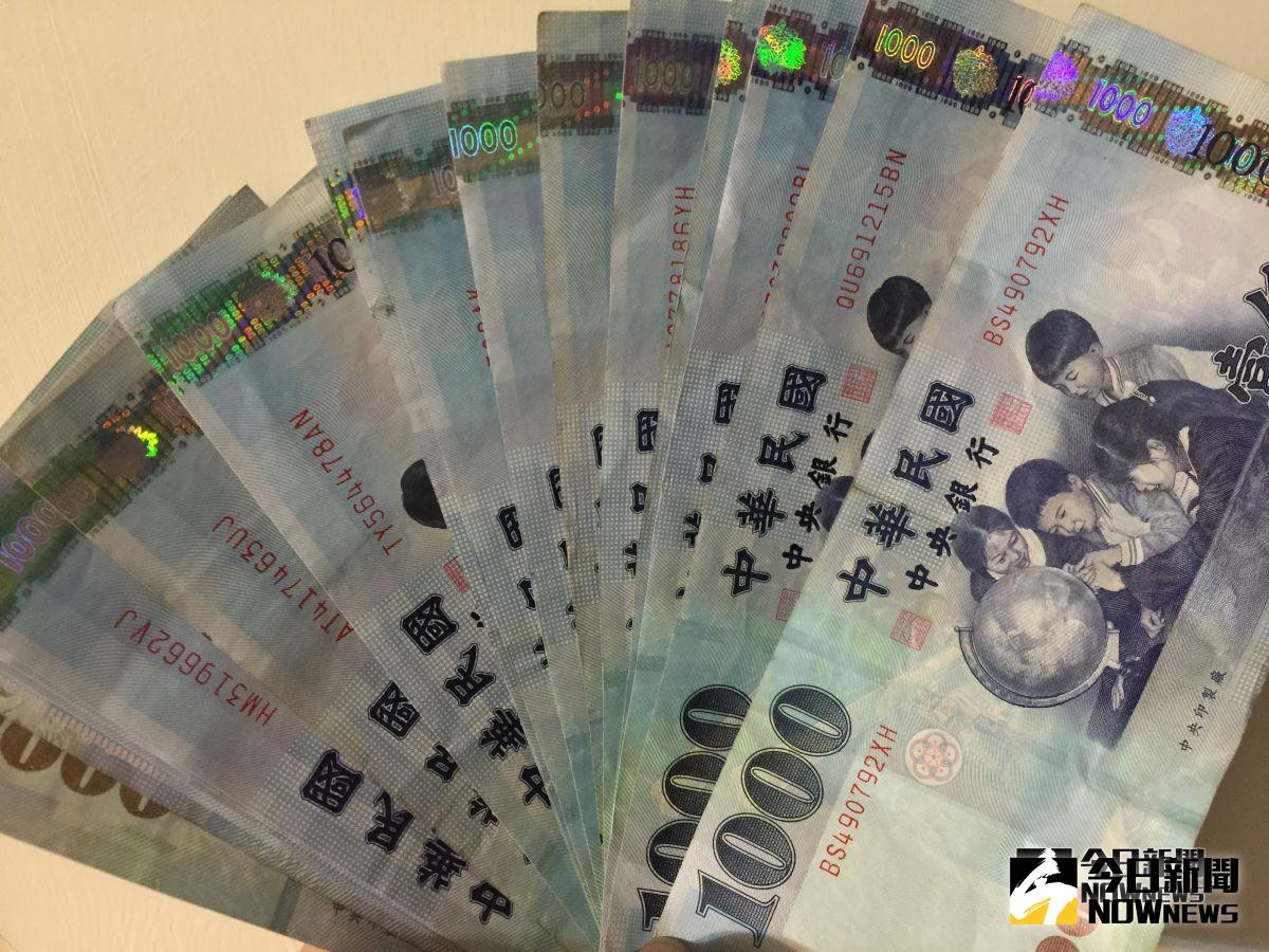 ▲一位剛出社會的女網友，入職14個月就被公司調薪9千，但她卻依舊萌生離職的念頭。（圖／記者顏真真攝）	