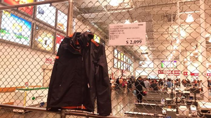好市多「國民制服」賣這個價　網驚呼：比百貨週年慶便宜
