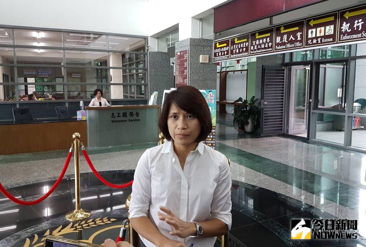 ▲對於媒體報導台鐵普悠瑪列車翻覆事故的尤姓司機員有吸毒前科，宜蘭地檢署主任檢察官江貞諭表示，不予證實，也不回應。（圖／記者李清貴攝,2018.10.25)